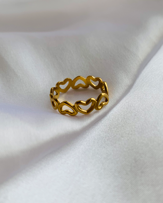 Infinite Hearts Ring