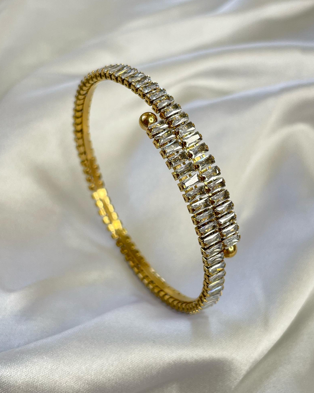 Edgy Shimmer Bracelet