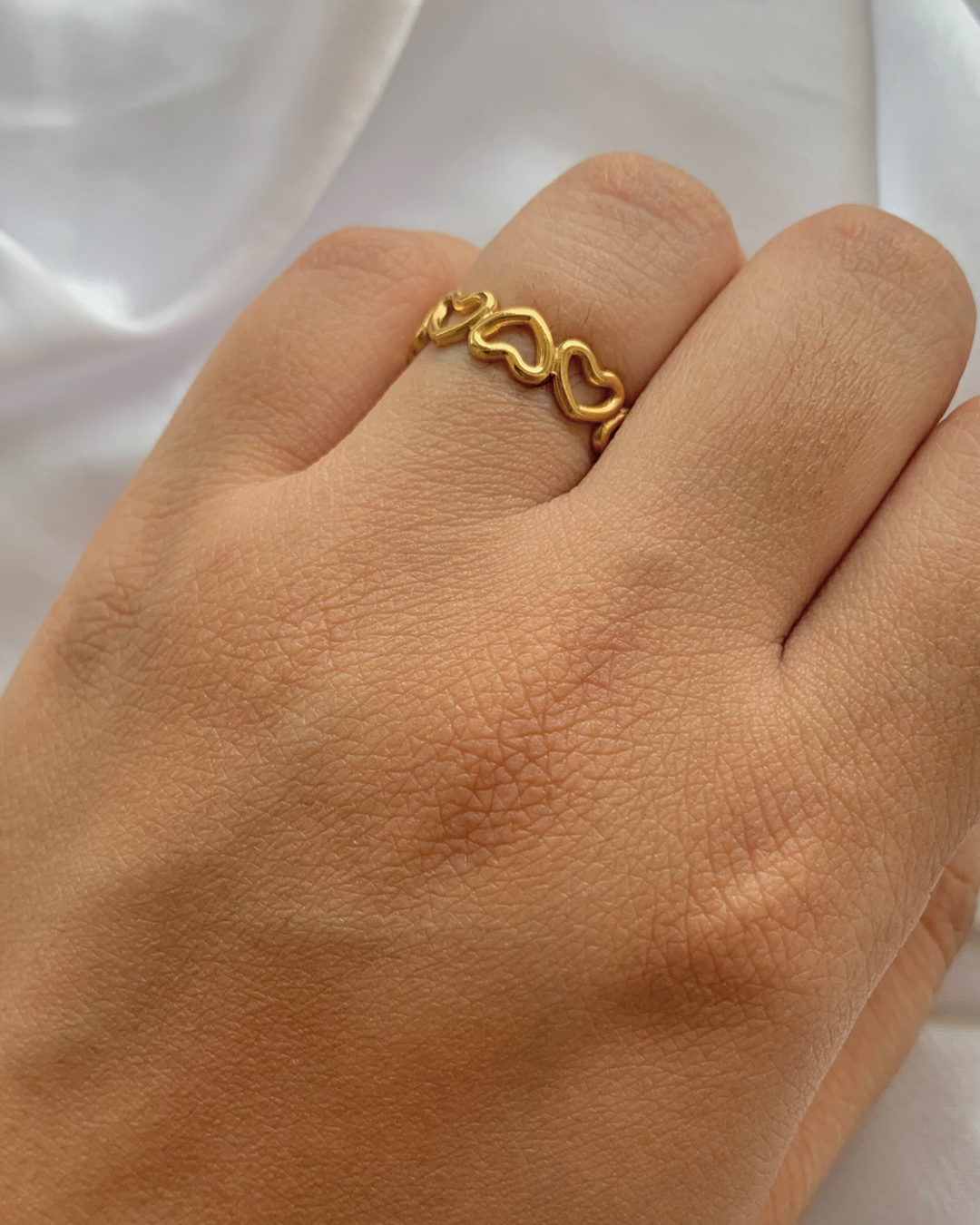 Infinite Hearts Ring