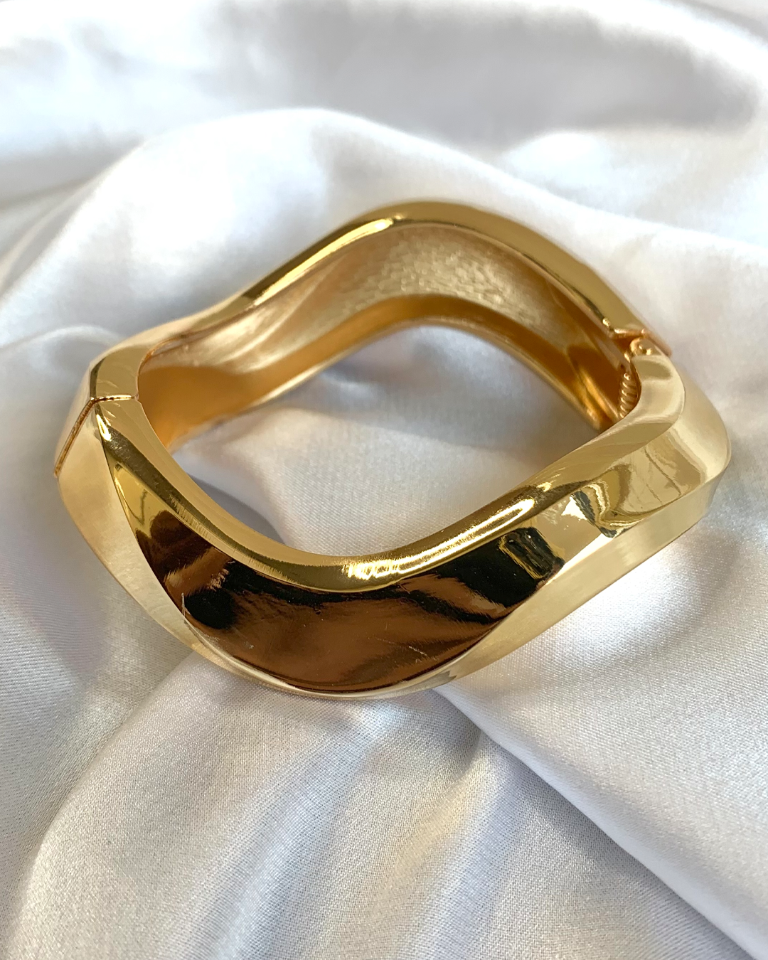 Twisted Love Bangle
