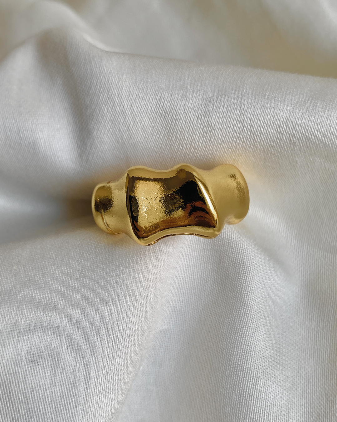 Edgy Croissant Ring