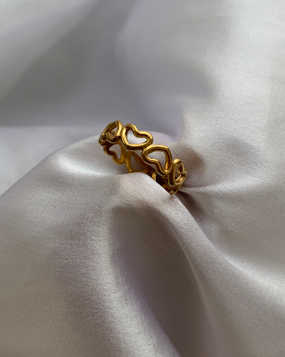 Infinite Hearts Ring