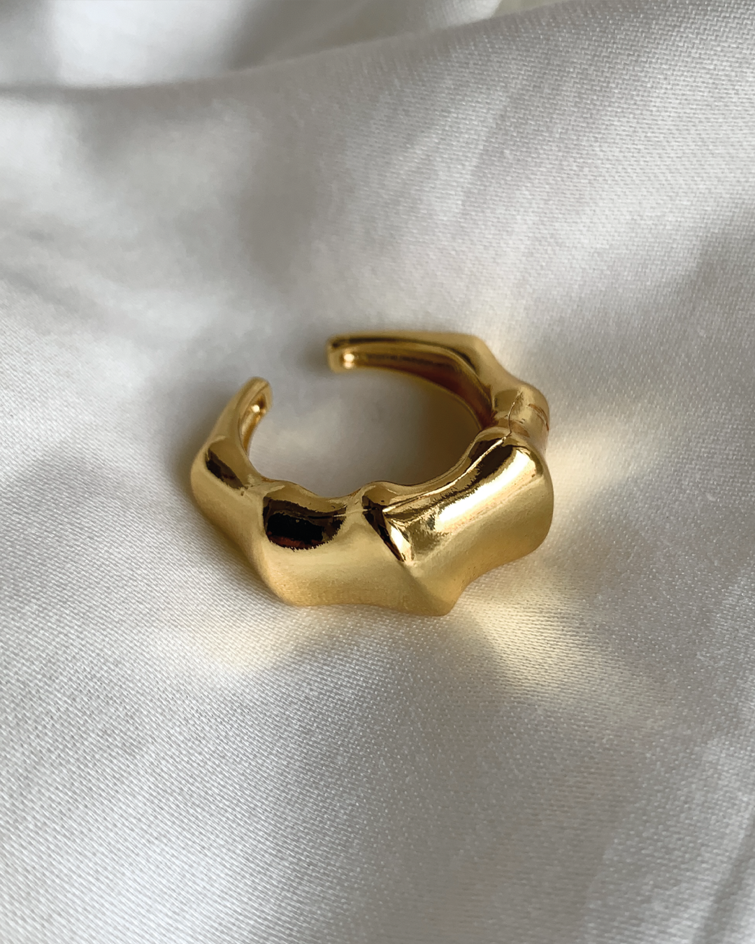 Edgy Croissant Ring