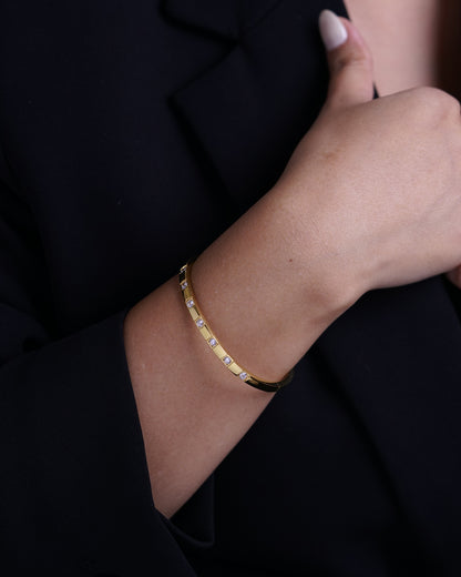 Classic Stud Bracelet