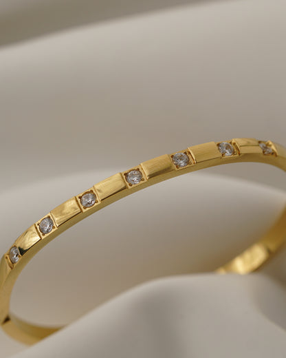 Classic Stud Bracelet