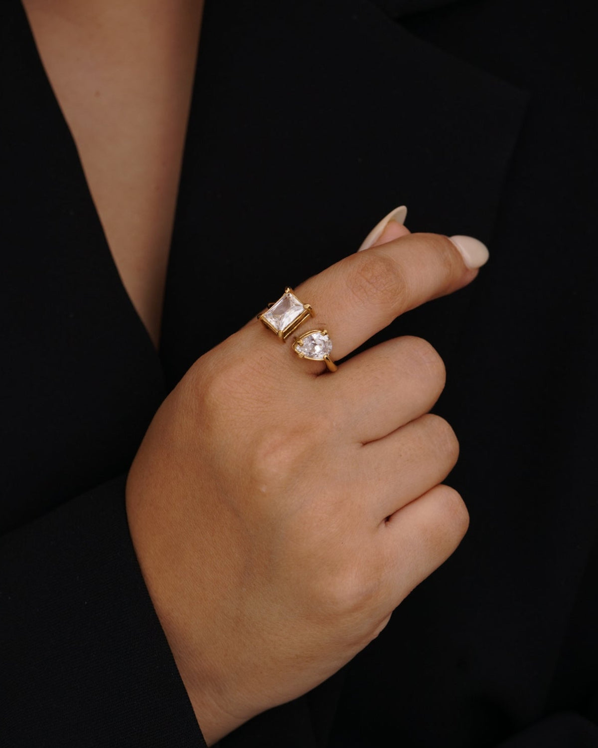 Eva Ring
