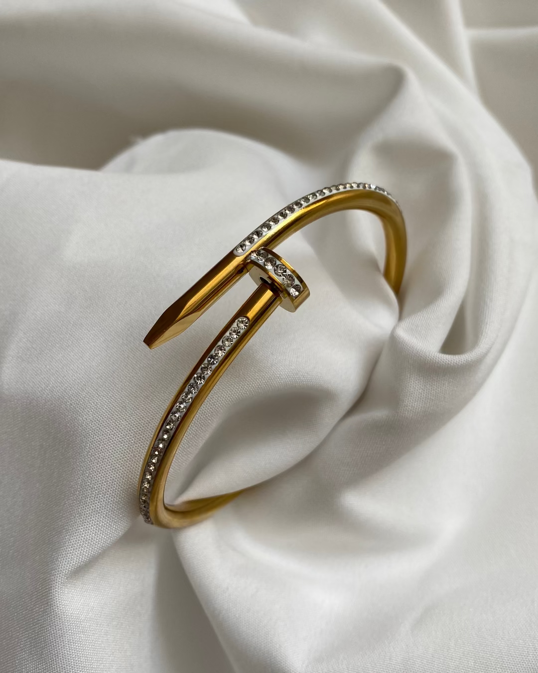 Lumina Nail Bracelet