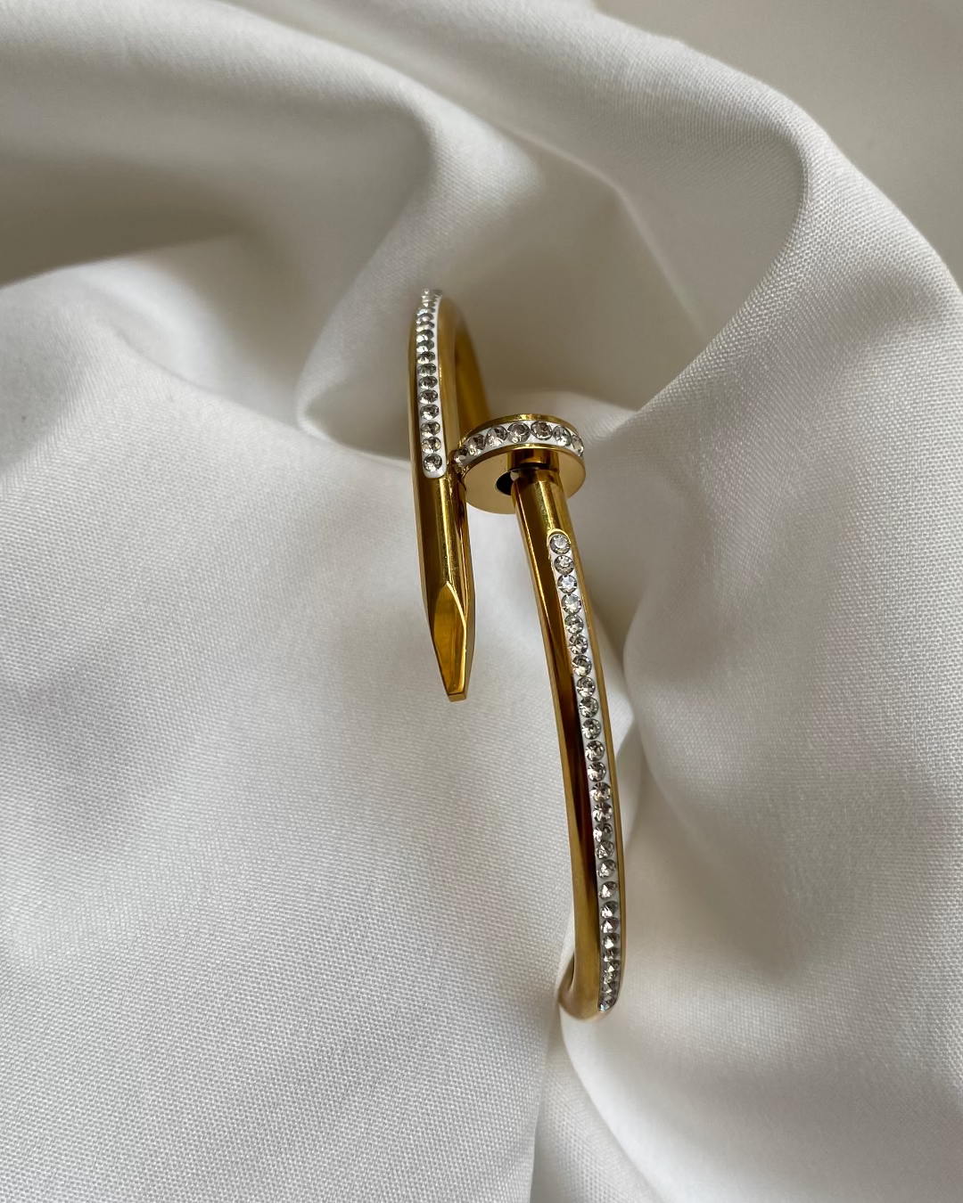 Lumina Nail Bracelet