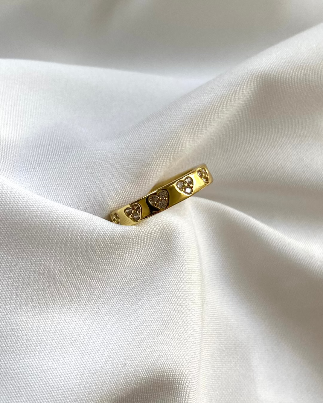 Lovy Dovy Ring
