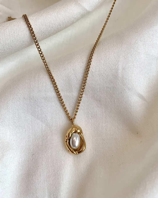 Nova Pearl Pendant